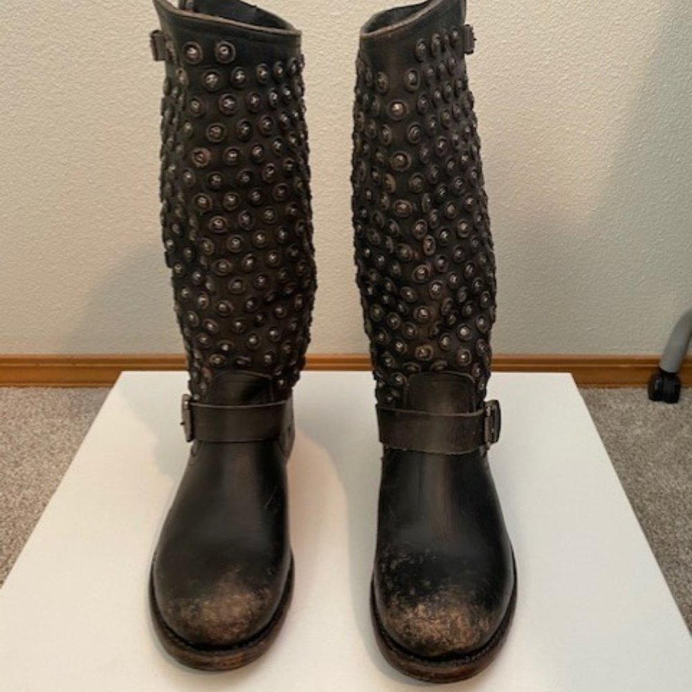Frye Jenna Disc Boot